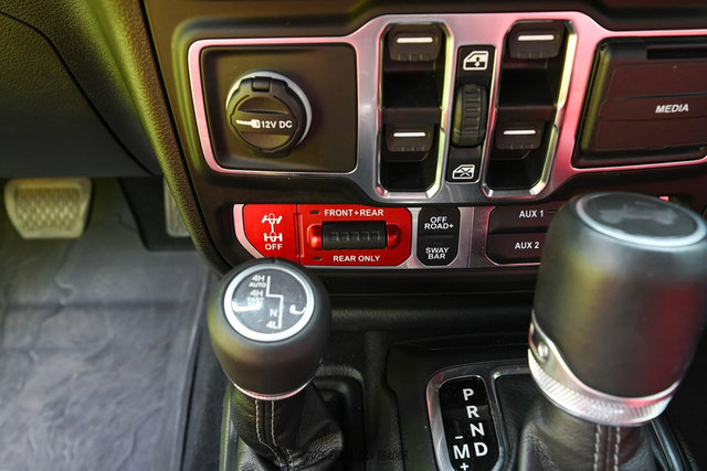 Used 2024 Jeep Wrangler Unlimited Rubicon 392 AWD/4WD image 25