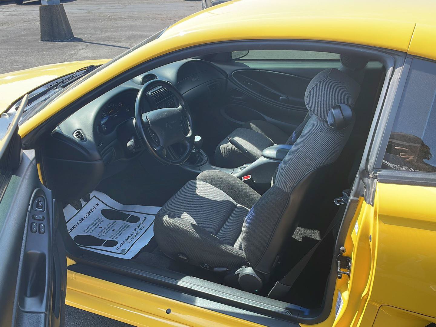 Used 1995 Ford Mustang Coupe RWD image 10