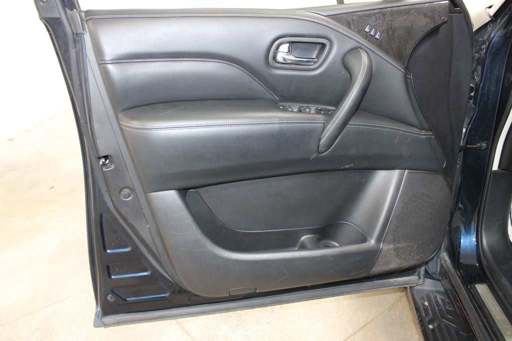 Used 2024 INFINITI QX80 Luxe image 17