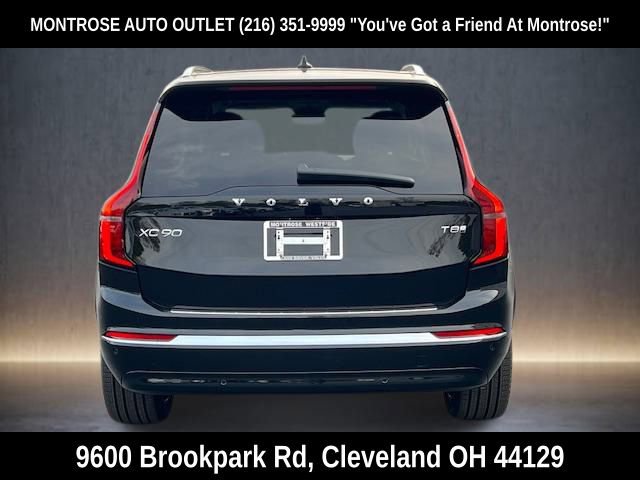New 2026 Volvo XC90 T8 Ultra w/ Protection Package Premier image 5