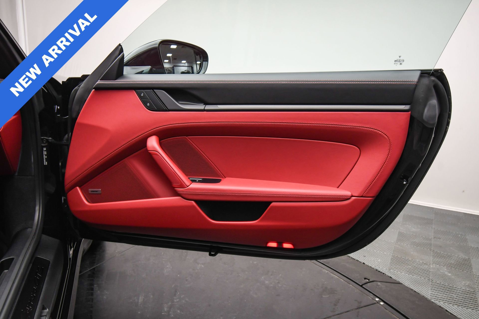 Used 2024 Porsche 911 Carrera GTS image 43