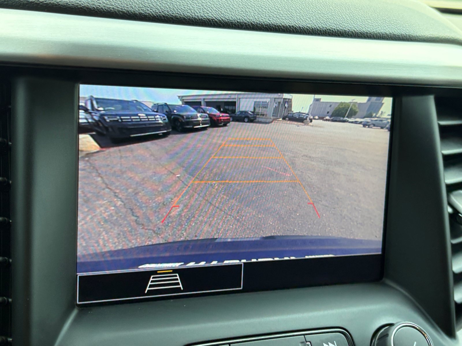 Used 2023 GMC Acadia SLE AWD/4WD image 22