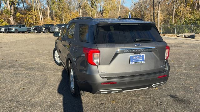 Certified 2022 Ford Explorer XLT w/ Equipment Group 202A image 5