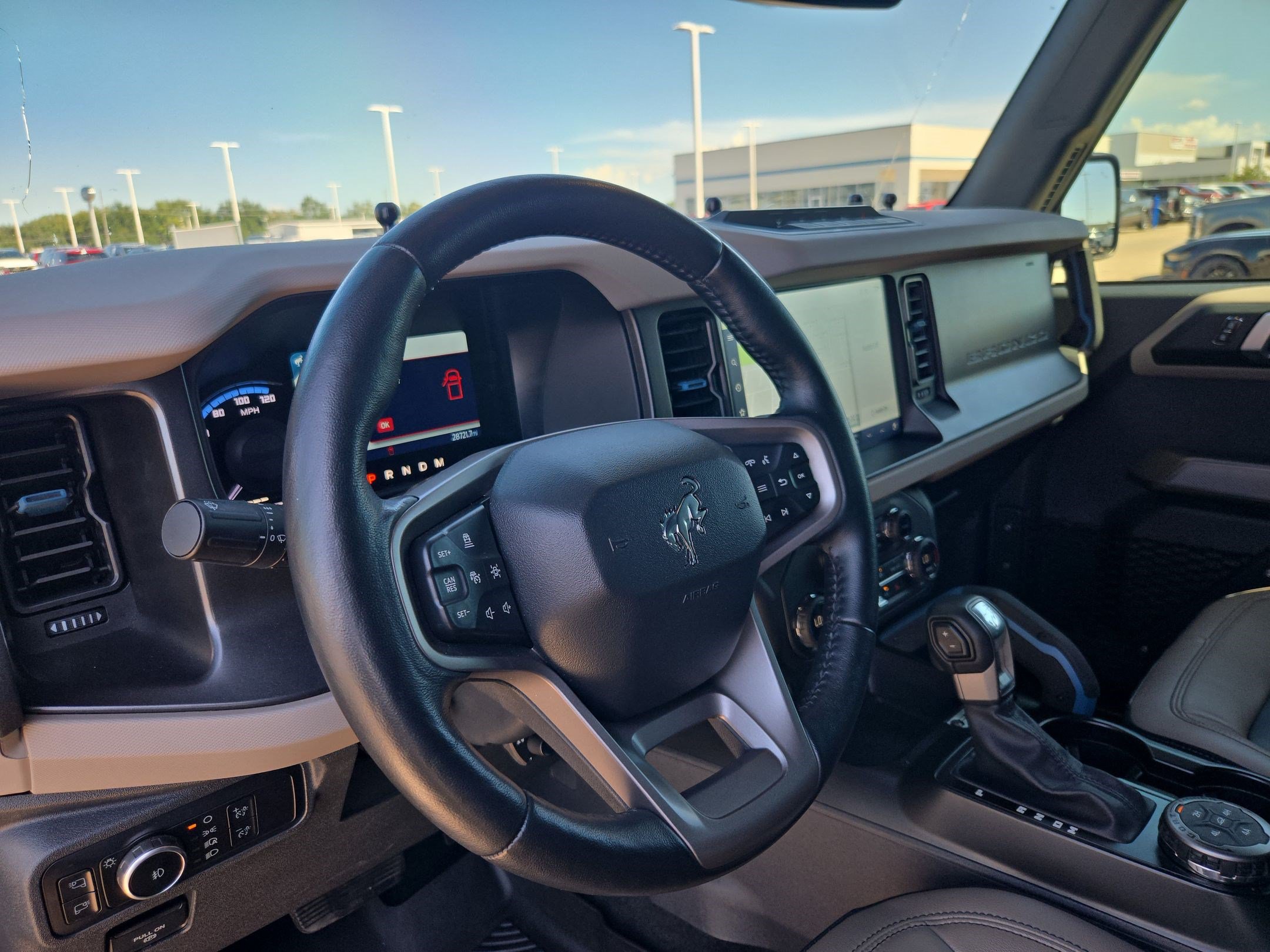 Used 2023 Ford Bronco Wildtrak AWD/4WD image 15