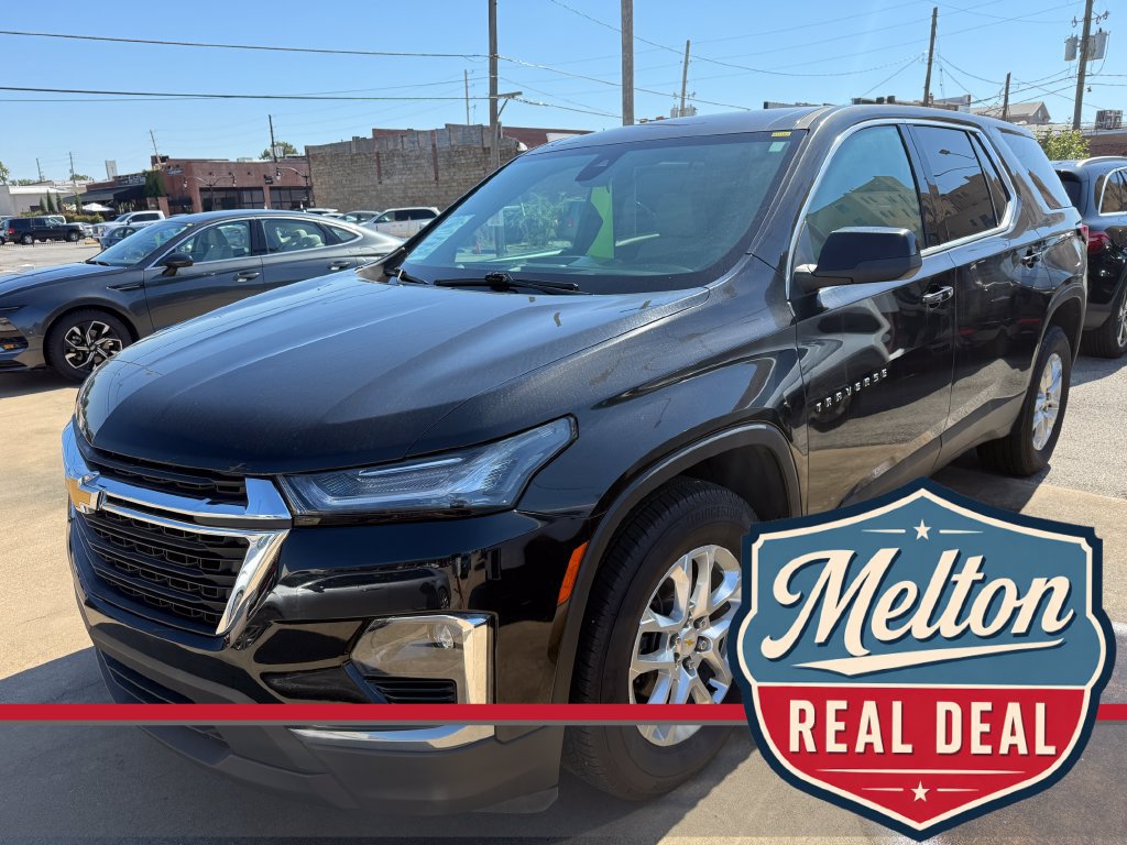 Used 2023 Chevrolet Traverse LS w/ LPO, Cargo Package AWD/4WD image 1