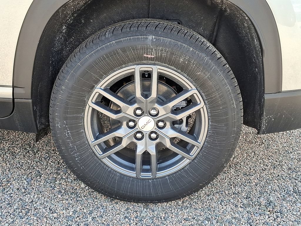New 2025 GMC Acadia Elevation FWD image 8