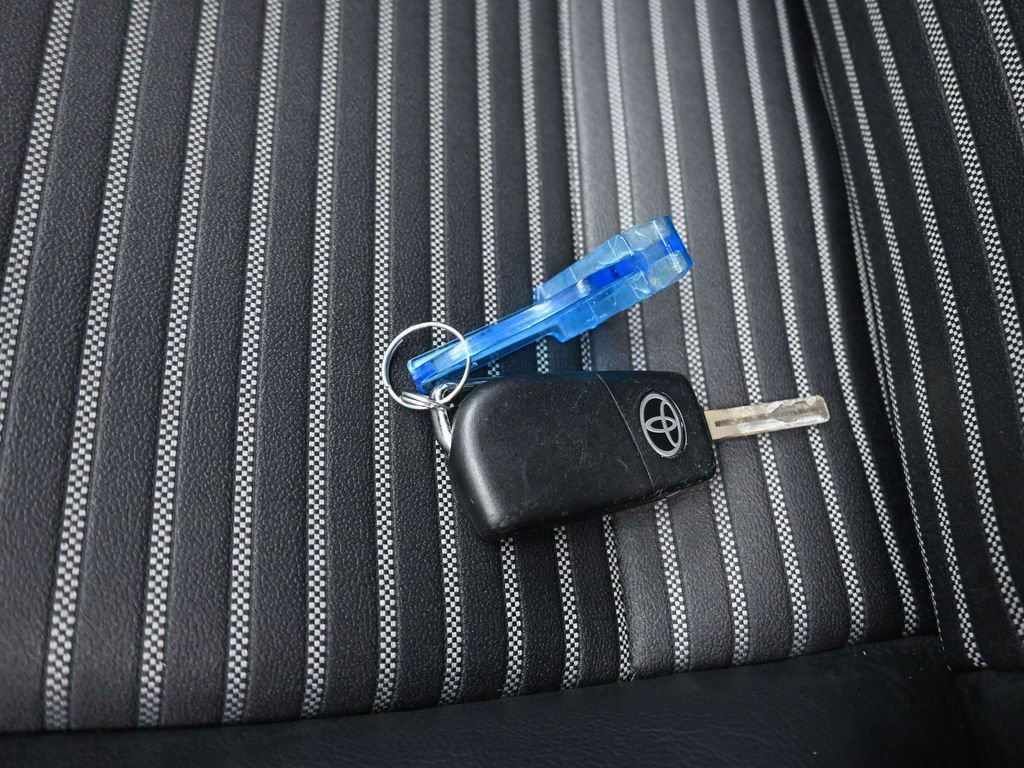 Used 2023 Toyota Camry SE image 49