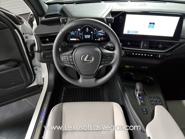 New 2025 Lexus UX 300h 300h Premium image 14