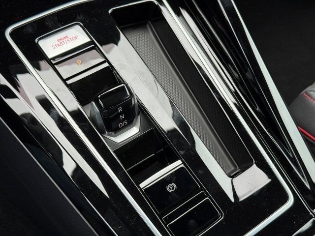 New 2026 Volkswagen GTI SE FWD image 23