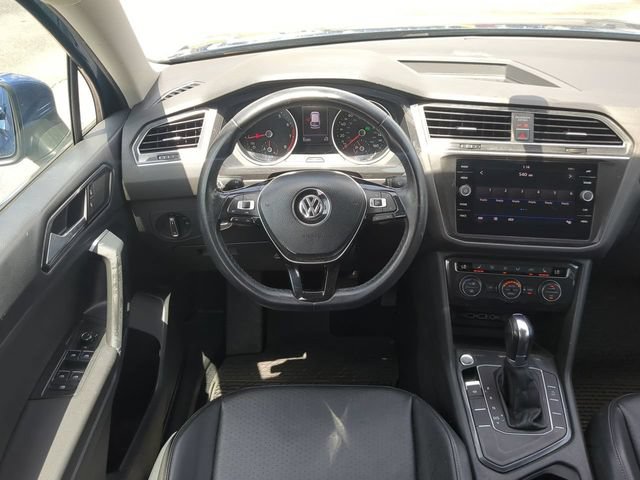Used 2018 Volkswagen Tiguan SE FWD image 19