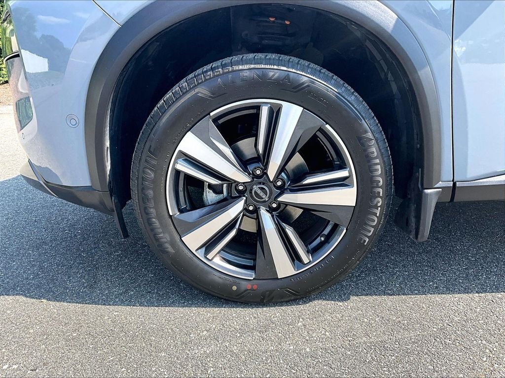 Used 2023 Nissan Rogue SL w/ SL Premium Package AWD/4WD image 7