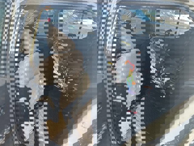 Used 2021 Nissan Kicks SV image 8