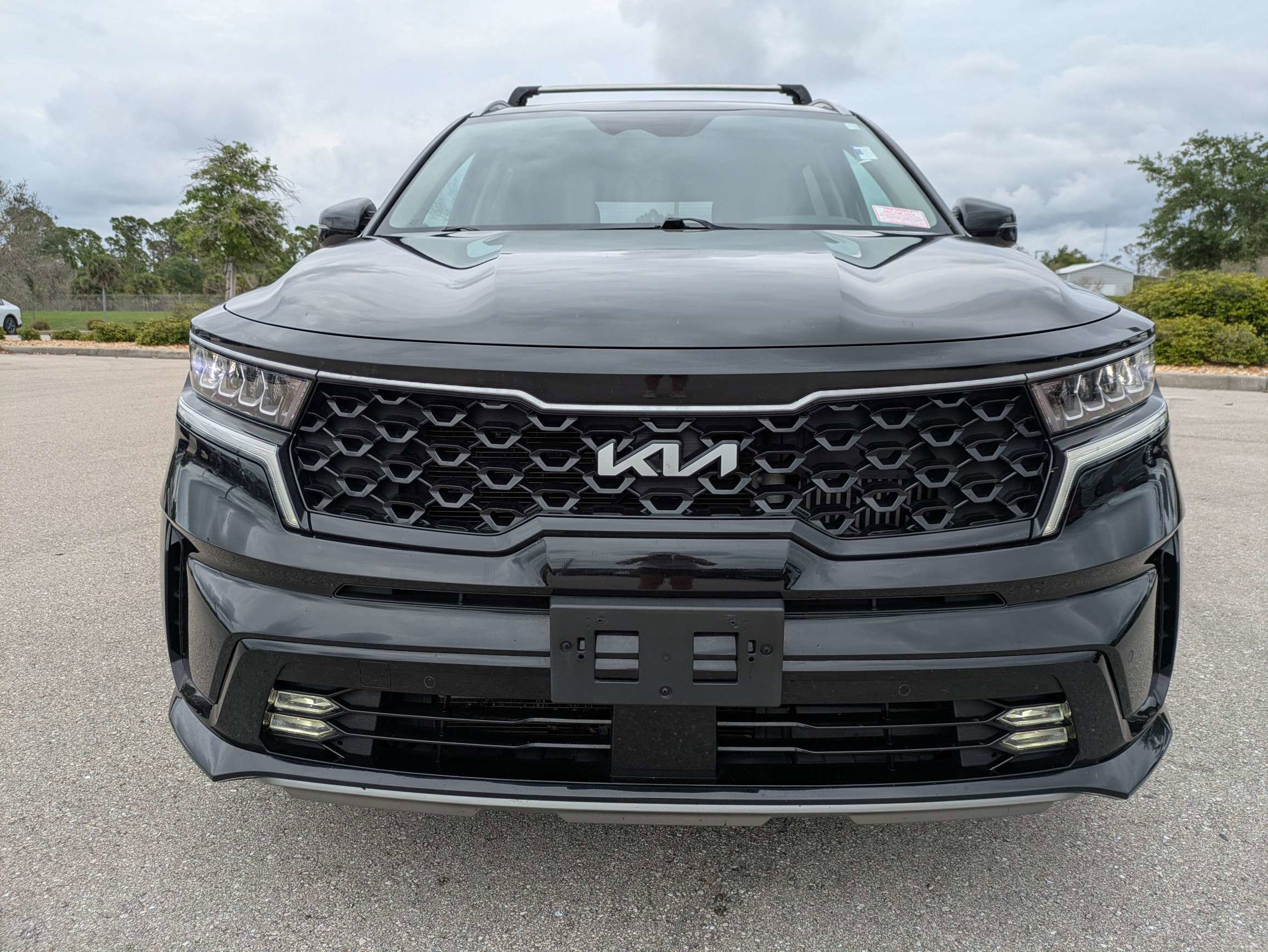 Certified 2022 Kia Sorento EX FWD image 3