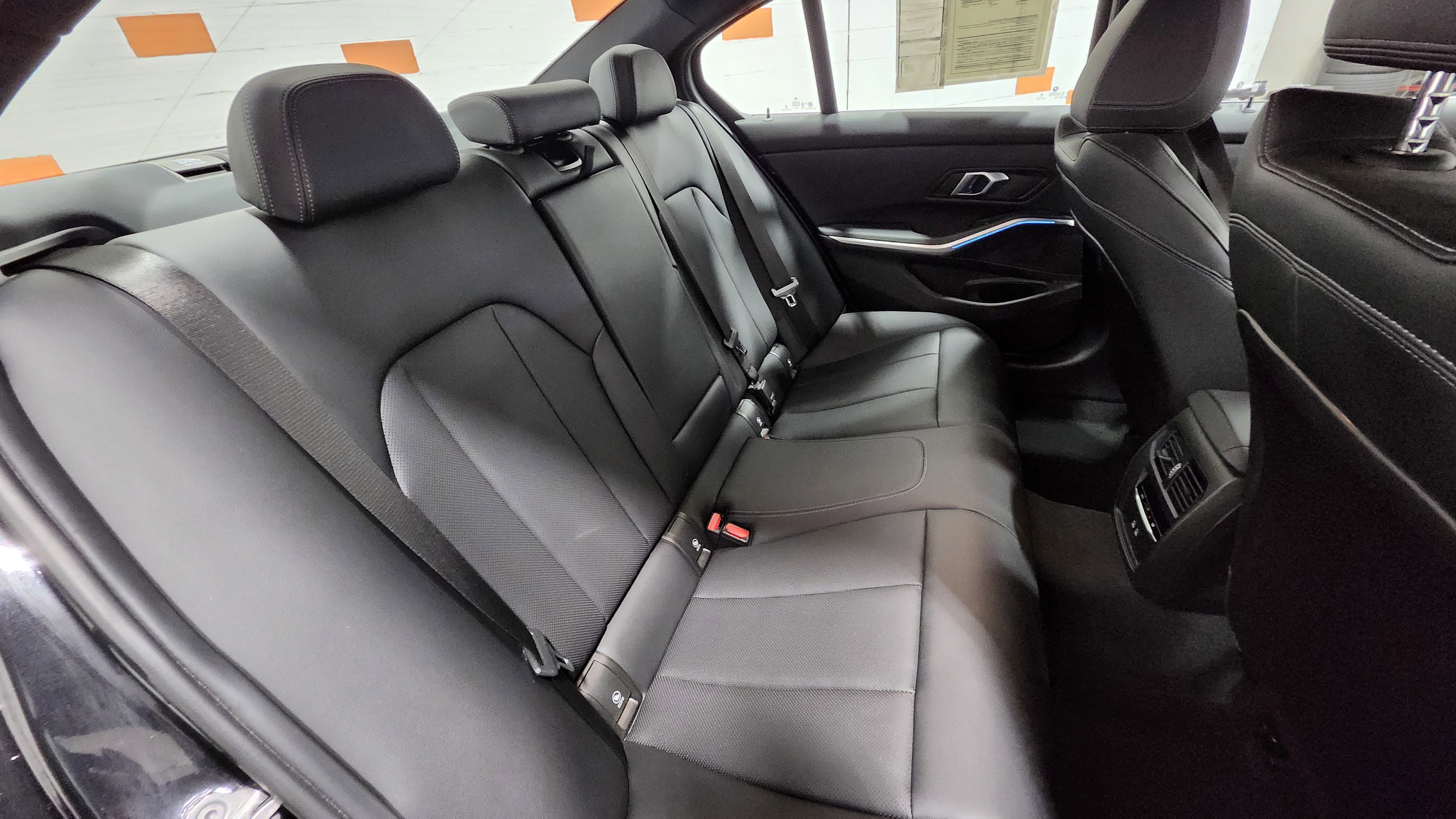 Used 2025 BMW 330i xDrive 330i xDrive w/ Convenience Package image 21