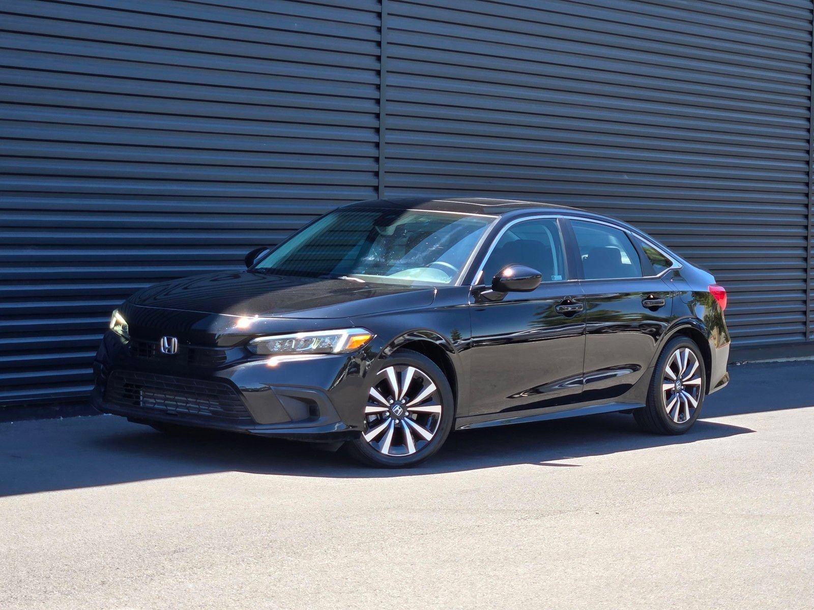 Used 2024 Honda Civic EX image 1