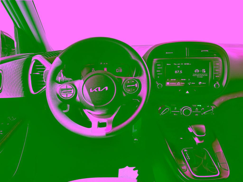 Used 2025 Kia Soul LX FWD image 21