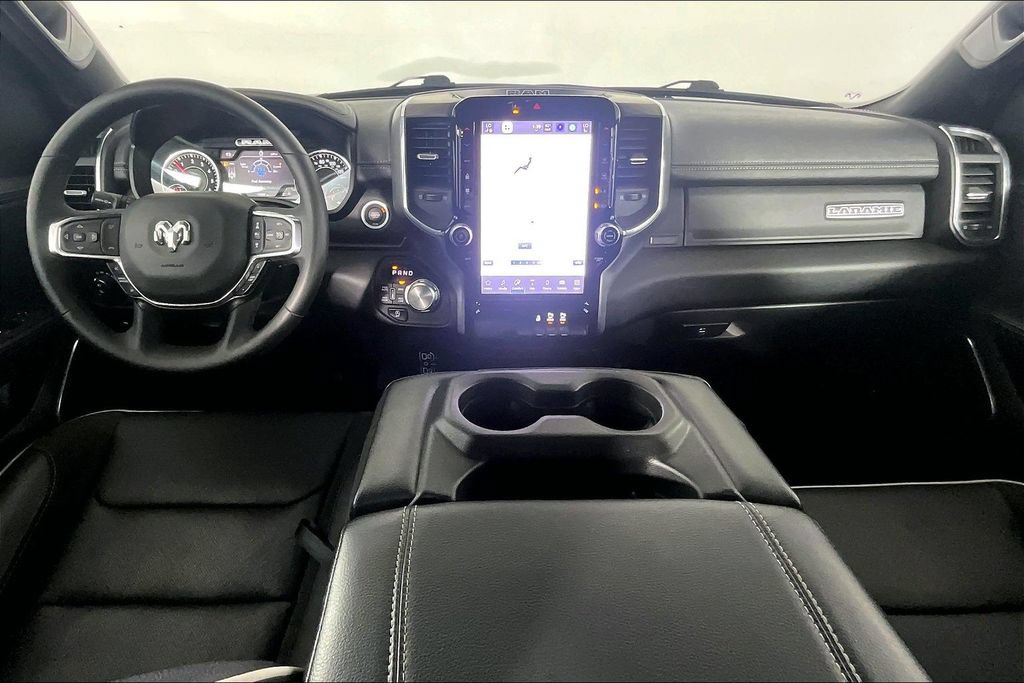 Used 2025 RAM 1500 Laramie AWD/4WD image 15