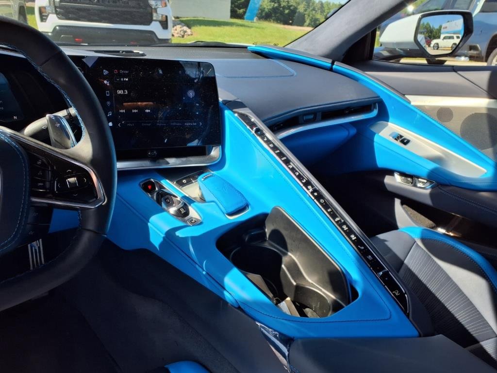 Used 2024 Chevrolet Corvette Stingray Premium Conv w/ 3LT image 12