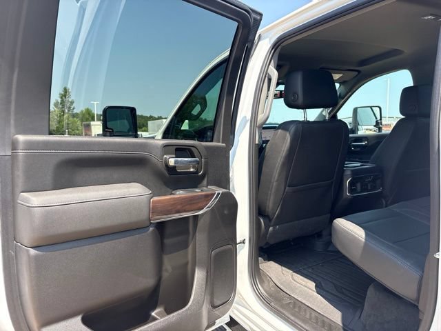Used 2023 GMC Sierra 2500 SLT w/ SLT Premium Package AWD/4WD image 16
