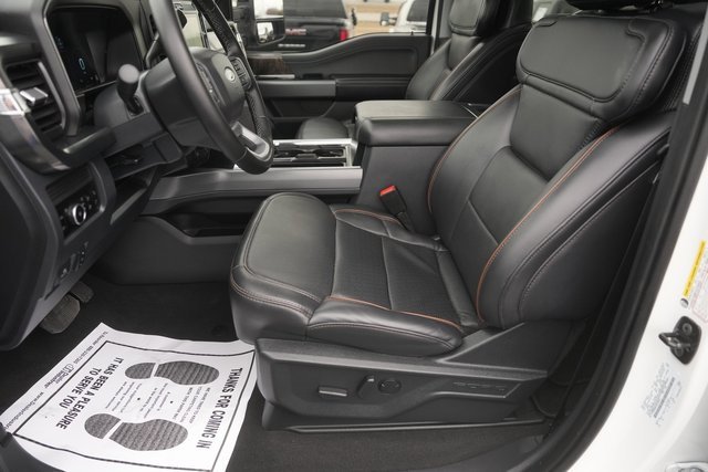 Used 2025 Ford F250 Lariat w/ Lariat Ultimate Package image 9