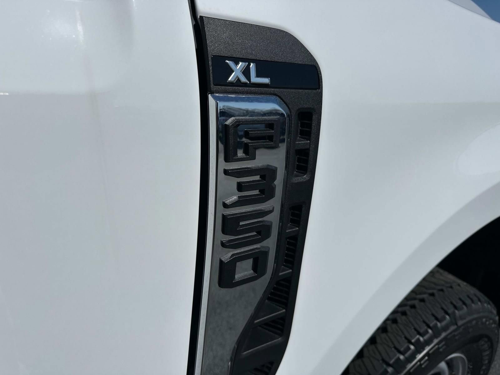 New 2025 Ford F350 XL image 32