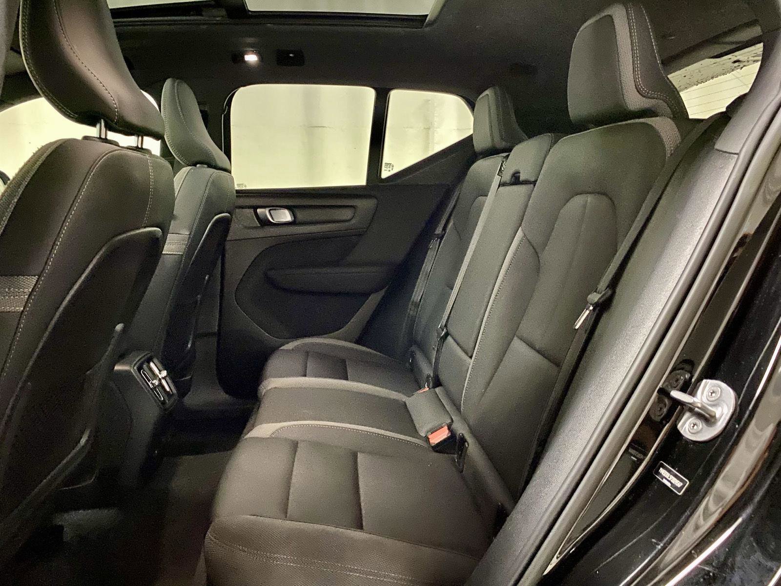 Used 2023 Volvo XC40 Recharge Plus AWD/4WD image 18