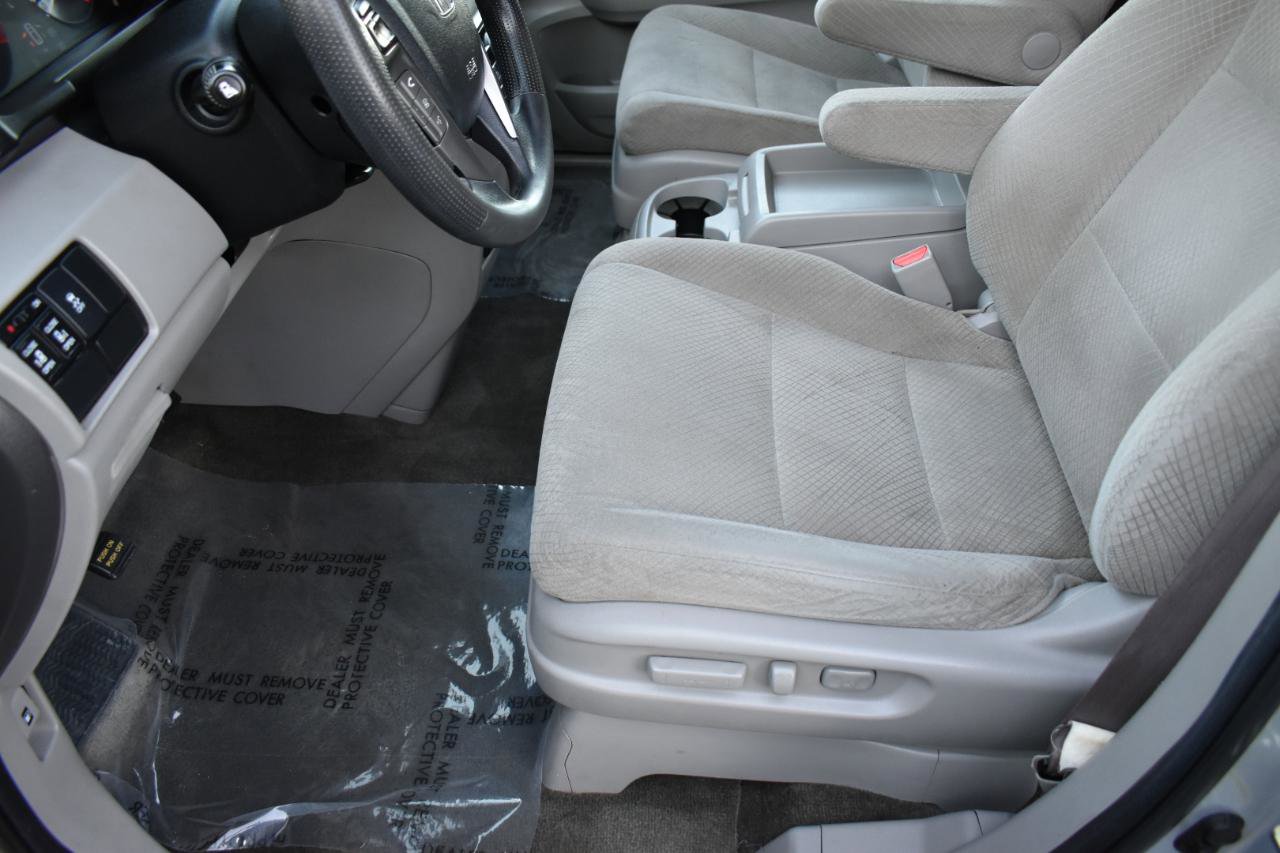 Used 2014 Honda Odyssey EX image 25