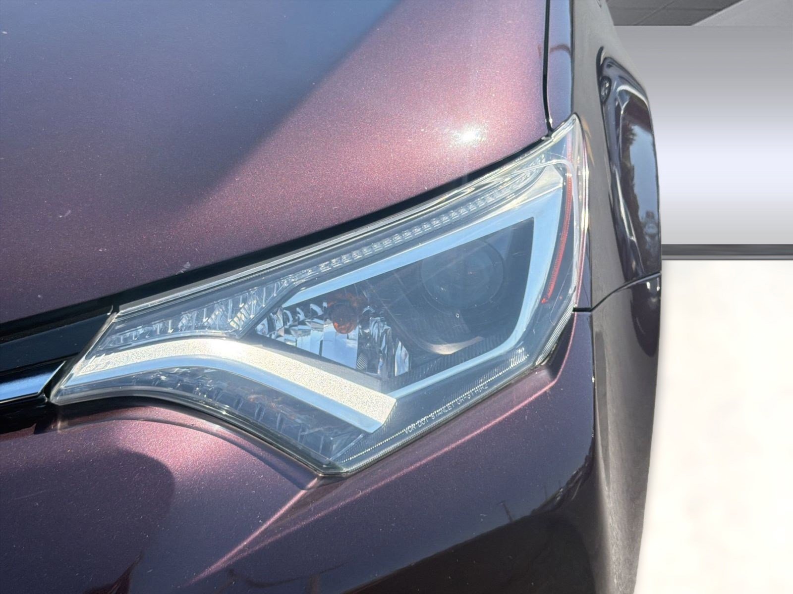 Used 2017 Toyota RAV4 XLE image 11