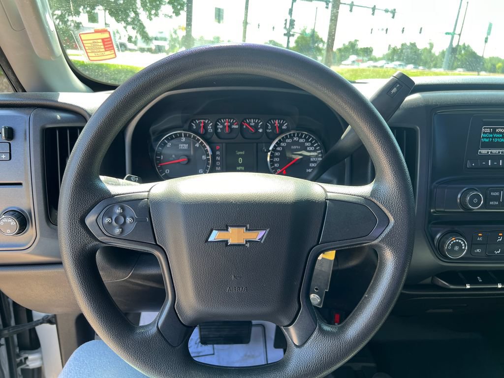 Used 2016 Chevrolet Silverado 2500 W/T AWD/4WD image 15
