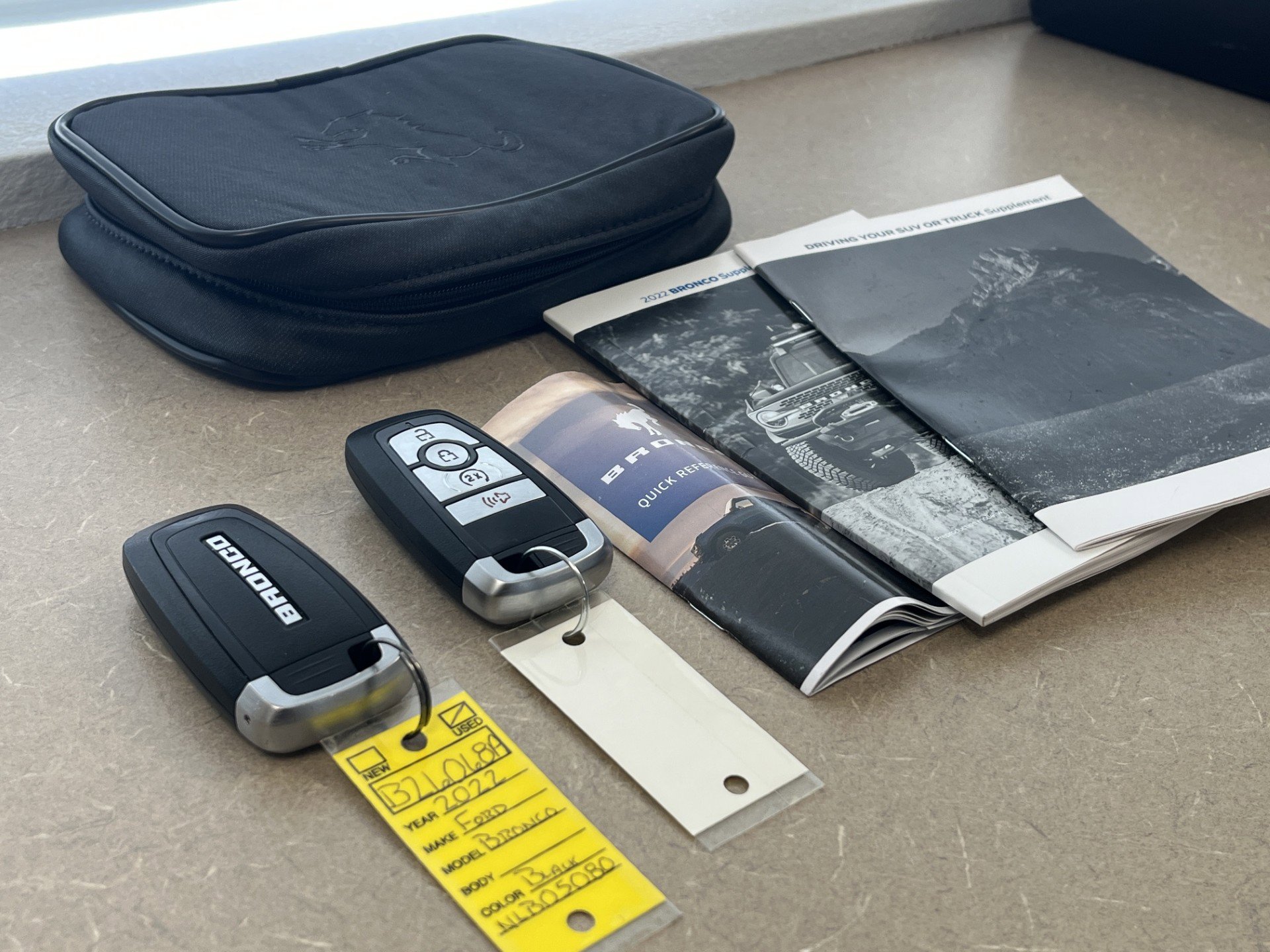 Used 2022 Ford Bronco Outer Banks image 15