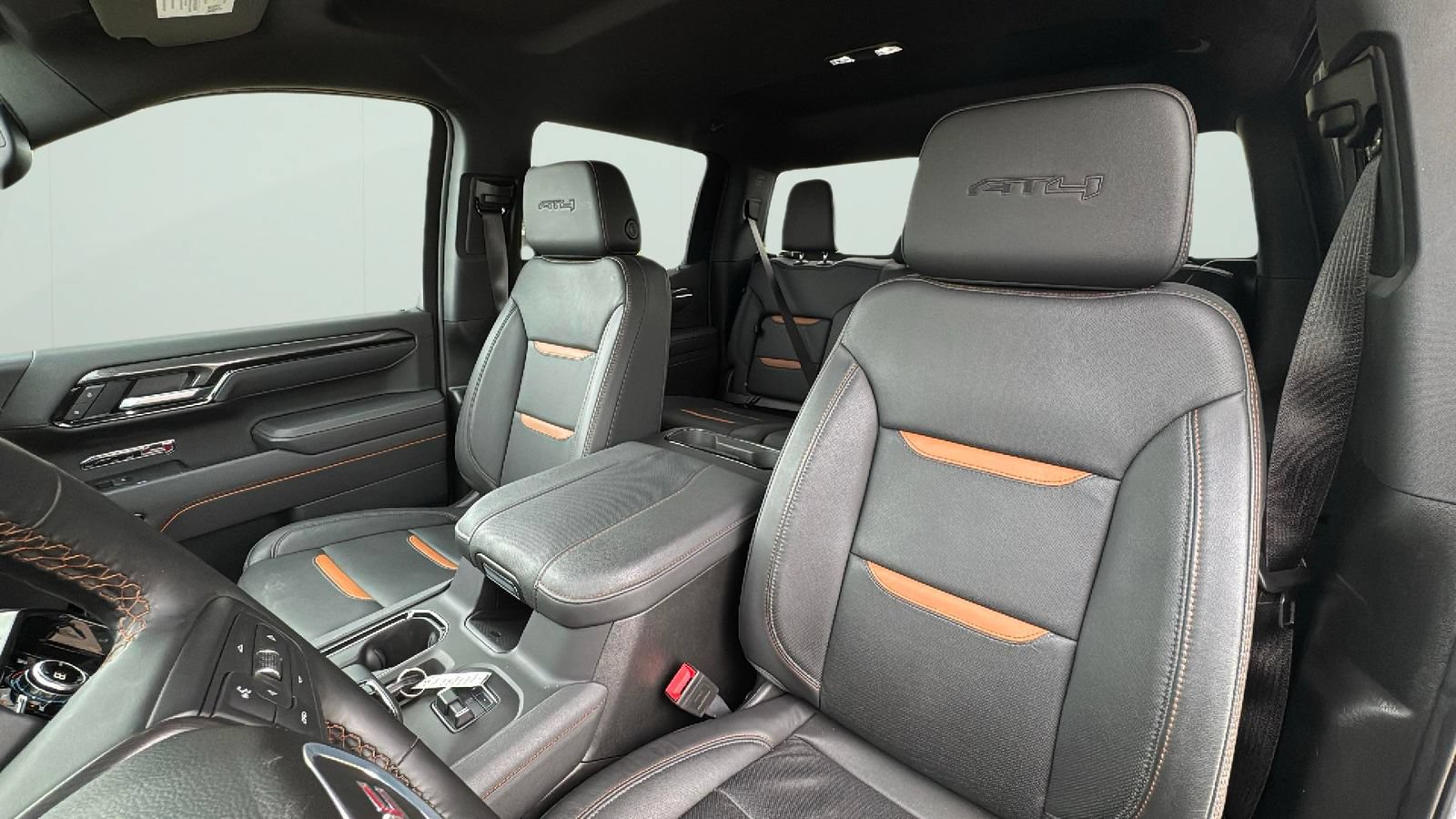 Used 2025 GMC Sierra 1500 AT4 AWD/4WD image 12