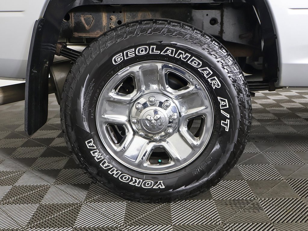 Used 2018 RAM 3500 Tradesman w/ Chrome Appearance Group image 13