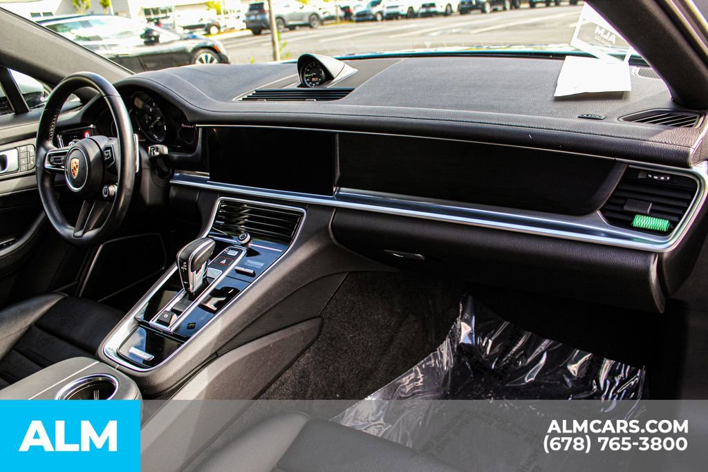 Used 2023 Porsche Panamera 4 Platinum Edition w/ Sportdesign Package image 24