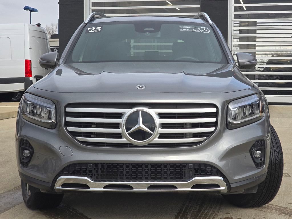 Certified 2025 Mercedes-Benz GLB 250 4MATIC image 11