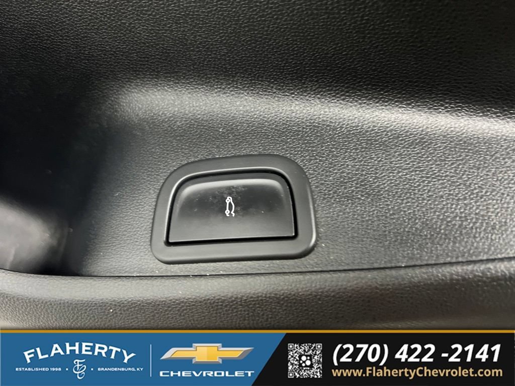 Used 2025 Buick Enclave Preferred w/ Power Package FWD image 22