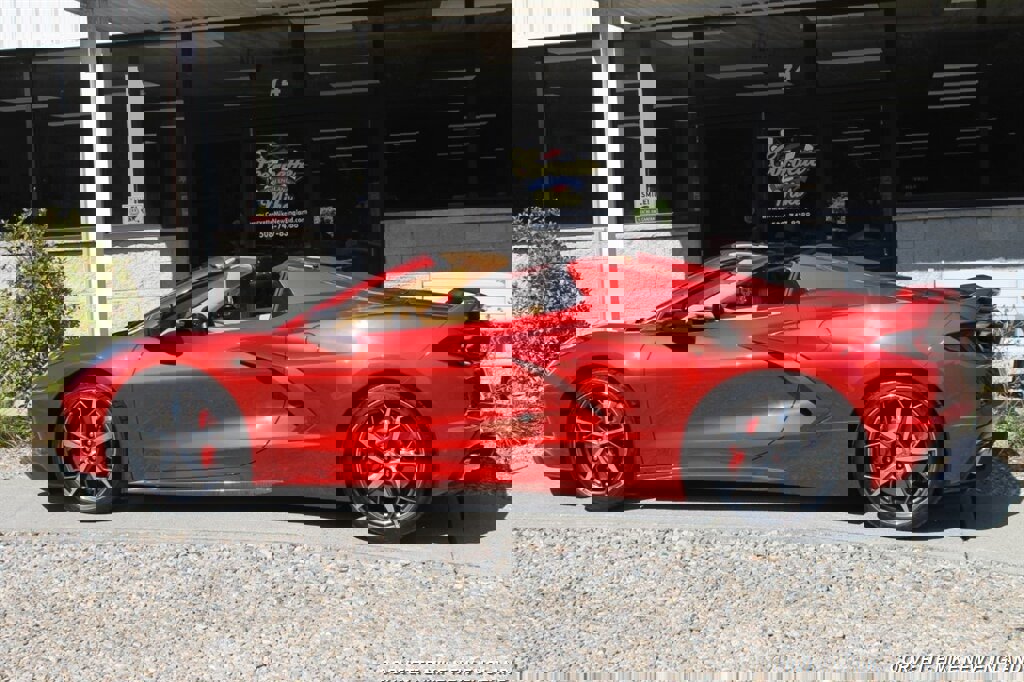 Used 2021 Chevrolet Corvette Stingray Premium Conv w/ Z51 Performance Package image 6