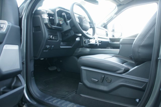 New 2026 Ford F350 Lariat image 22