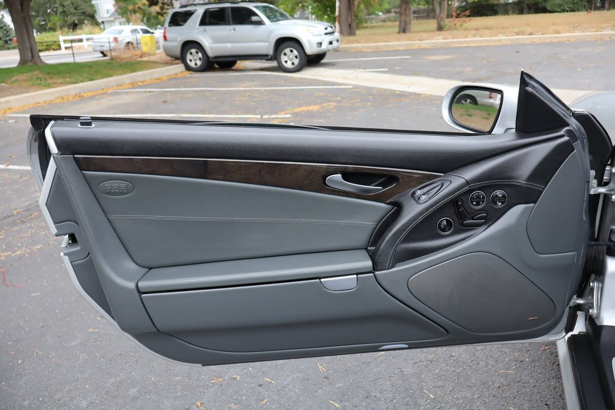 Used 2004 Mercedes-Benz SL 55 AMG image 35