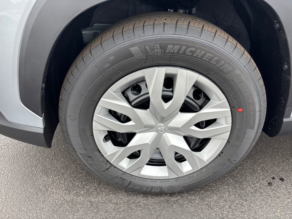 New 2026 Toyota Corolla Cross L image 9