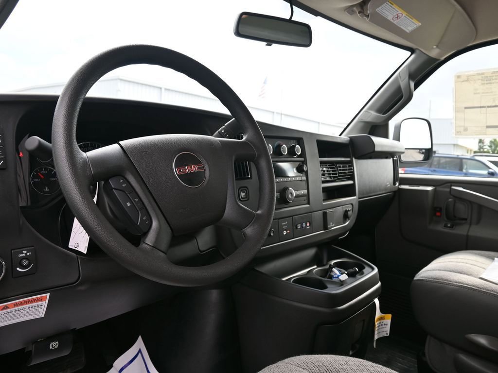 New 2025 GMC Savana 3500 w/ Power Convenience Package RWD image 18