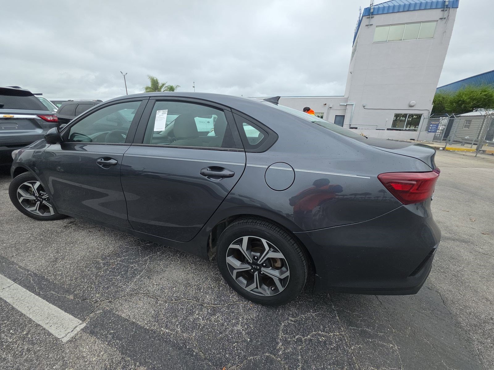 Used 2021 Kia Forte LXS FWD image 10