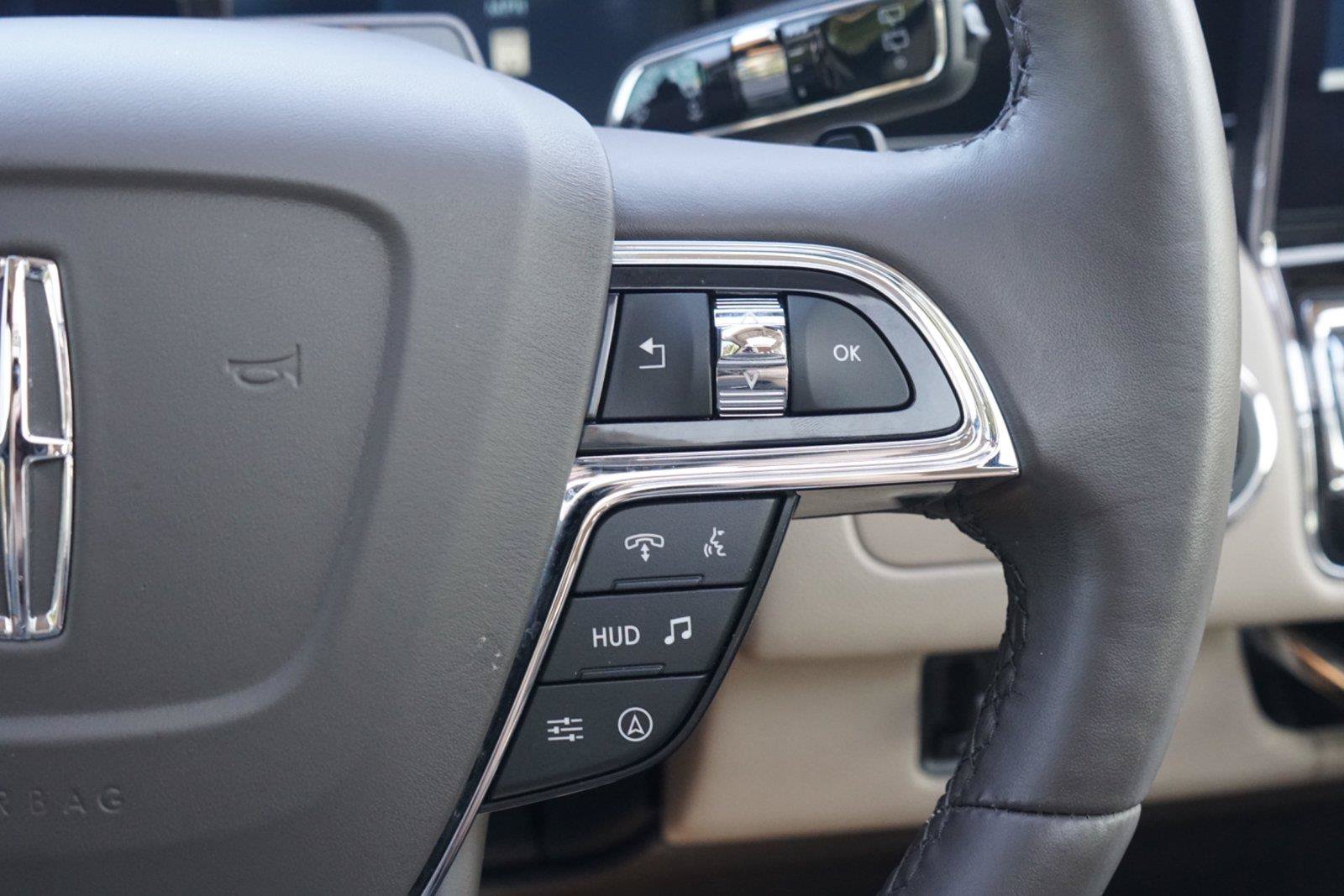 Used 2024 Lincoln Navigator Reserve AWD/4WD image 16