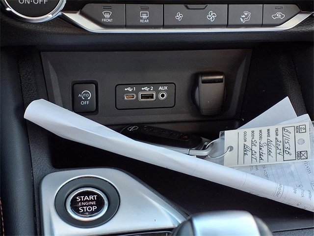 Used 2024 Nissan Sentra SR w/ SR Premium Package image 10