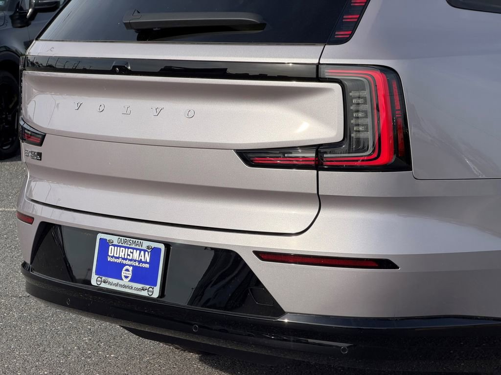 New 2026 Volvo EX90 Plus AWD/4WD image 8