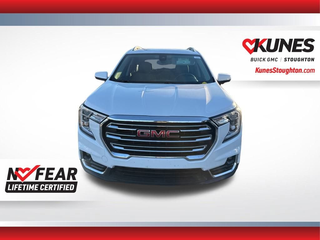 Used 2024 GMC Terrain SLT image 5