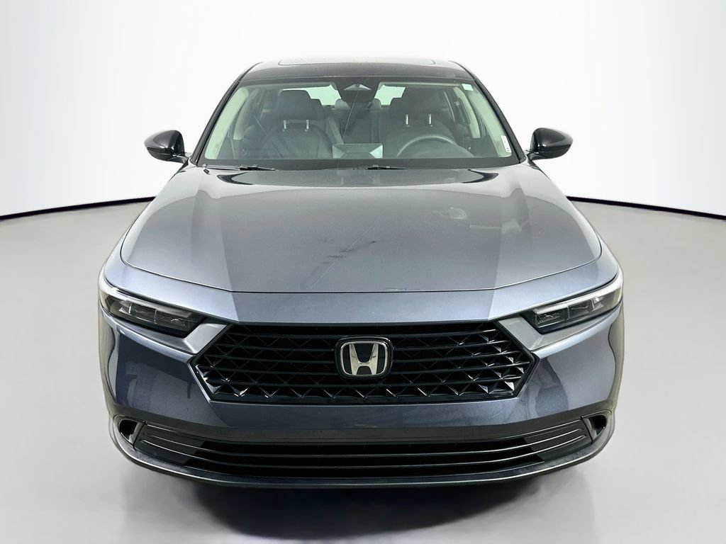 Used 2025 Honda Accord SE image 2