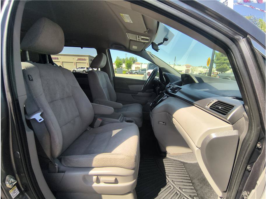 Used 2014 Honda Odyssey EX image 15