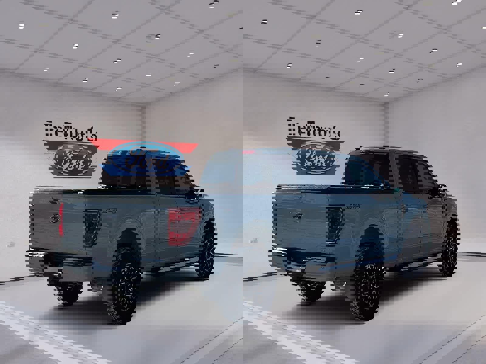 Certified 2023 Ford F150 XLT w/ Equipment Group 302A High image 5