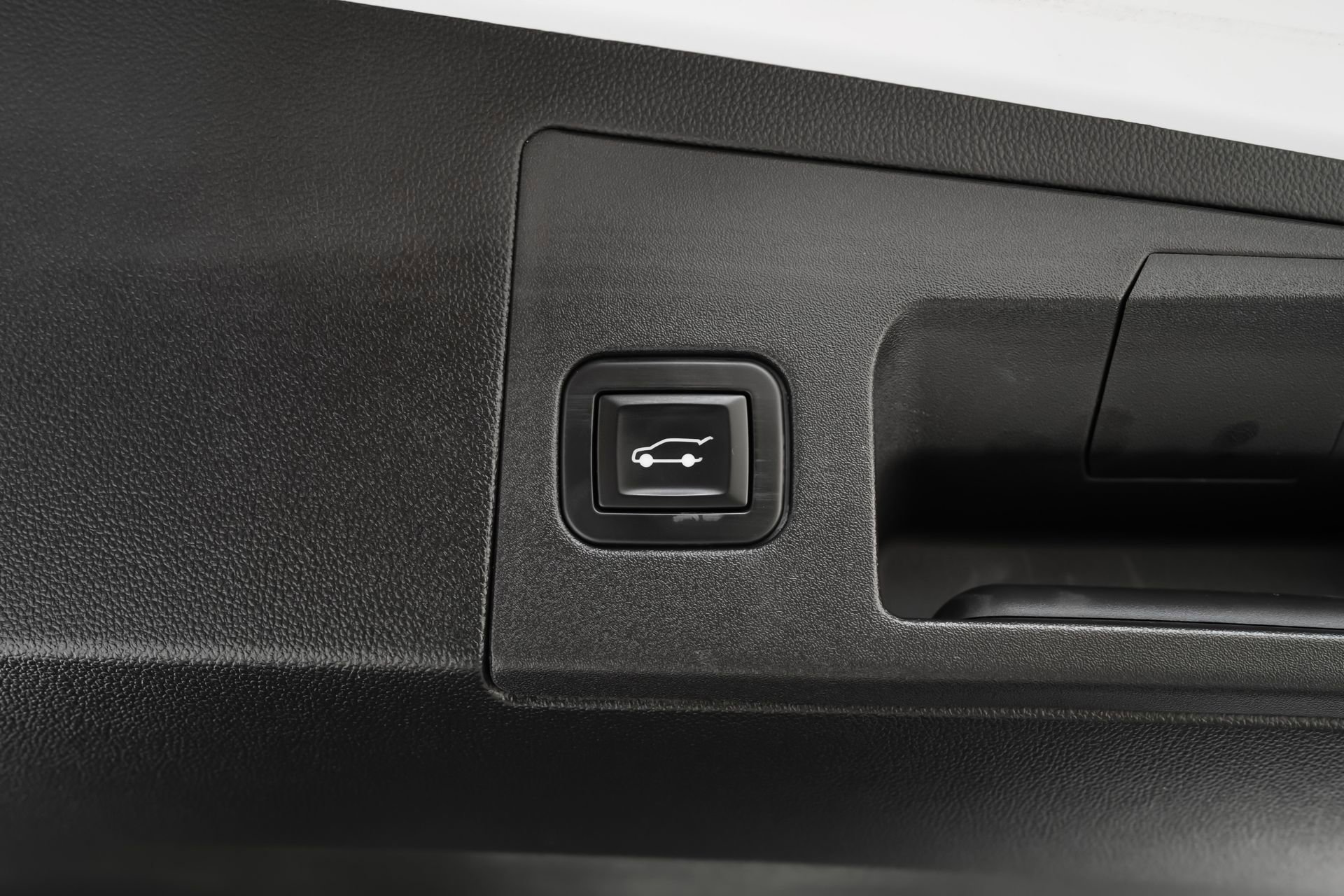 Used 2019 Cadillac XT5 Platinum image 41