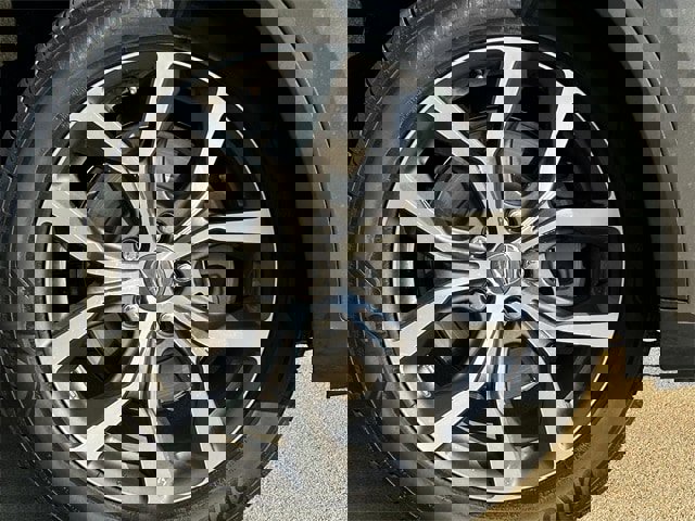 Used 2024 Acura MDX SH-AWD w/ Technology Package image 10